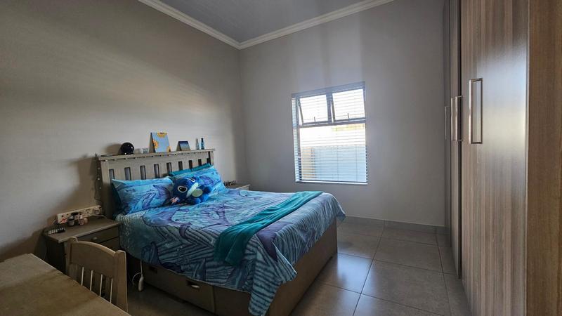 4 Bedroom Property for Sale in Country Club Western Cape